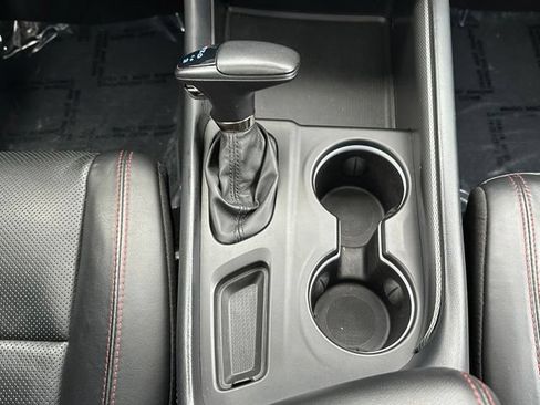 Used 2024 Dodge Durango GT AWD/4WD image 34