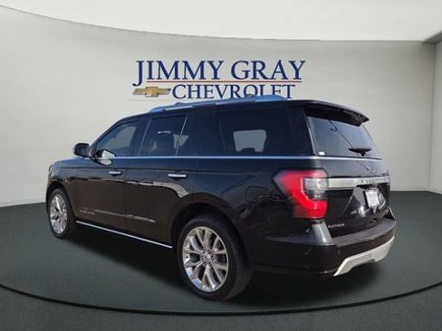 Used 2019 Ford Expedition Platinum image 5