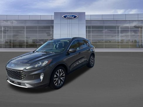 Used 2020 Ford Escape Titanium AWD/4WD image 4