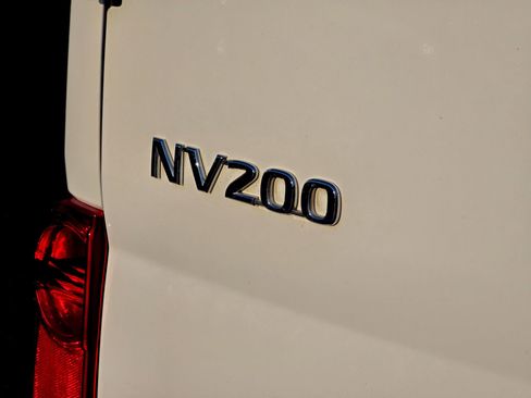 Used 2021 Nissan NV200 SV w/ Sliding Door Glass Package FWD image 21