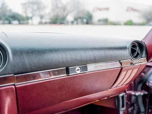 Used 1988 Mercedes-Benz 560 SL image 37