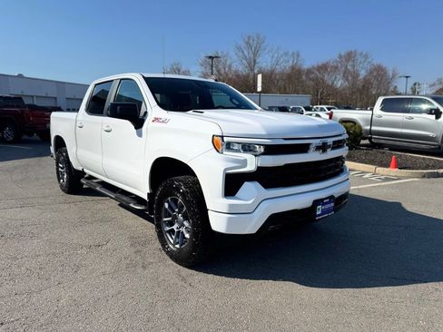 Certified 2022 Chevrolet Silverado 1500 RST w/ Diesel Off-Road Package image 8