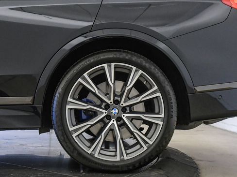 Used 2021 BMW X7 M50i w/ Executive Package AWD/4WD image 11