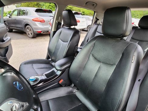 Used 2013 Nissan Leaf SL FWD image 27
