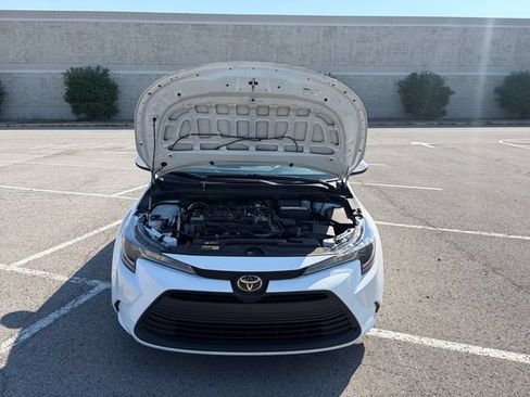Used 2023 Toyota Corolla LE w/ Carpet Mat Package (TMS) FWD image 16