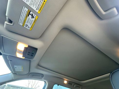 New 2026 Nissan Pathfinder SL FWD image 32