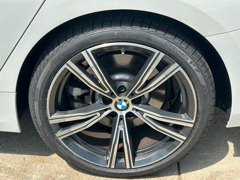 Used 2024 BMW 330i xDrive Sedan w/ Premium Package AWD/4WD image 31