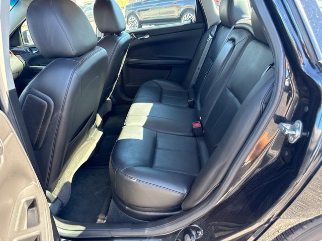 Used 2012 Chevrolet Impala LTZ FWD image 26