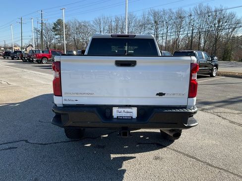 Used 2022 Chevrolet Silverado 2500 Custom image 19