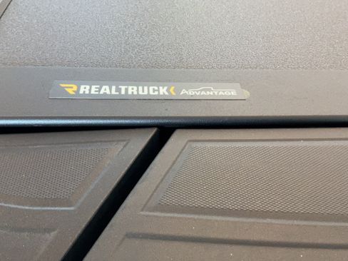 Used 2026 Chevrolet Silverado 1500 LTZ w/ LTZ Premium Package AWD/4WD image 31