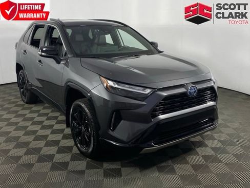 Used 2024 Toyota RAV4 XSE AWD/4WD image 1