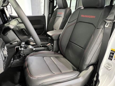 New 2026 Jeep Wrangler Unlimited Rubicon w/ Safety Group image 17
