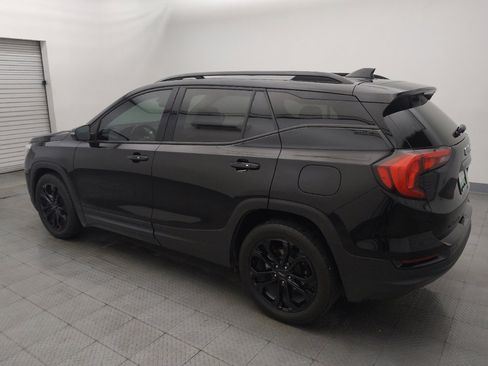 Used 2021 GMC Terrain SLE w/ Driver Convenience Package FWD image 3