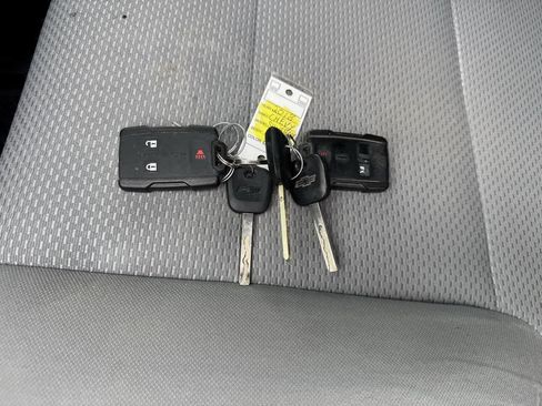 Used 2018 Chevrolet Silverado 1500 LS w/ Trailering Package image 18