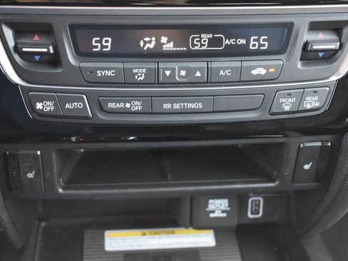 Used 2023 Honda Ridgeline Black Edition image 10