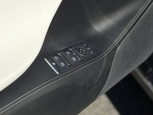 Used 2017 Tesla Model S 90D image 29