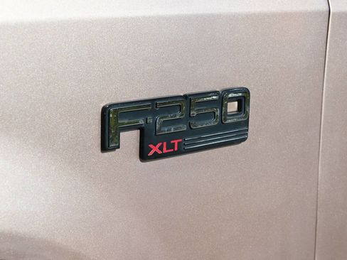 Used 1996 Ford F250 4x4 Crew Cab image 29