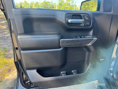 Used 2019 Chevrolet Silverado 1500 LTZ w/ LTZ Plus Package image 21