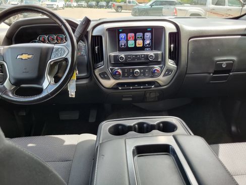 Used 2018 Chevrolet Silverado 1500 LT w/ All Star Edition AWD/4WD image 26