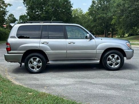 Used 2006 Toyota Land Cruiser AWD/4WD image 7