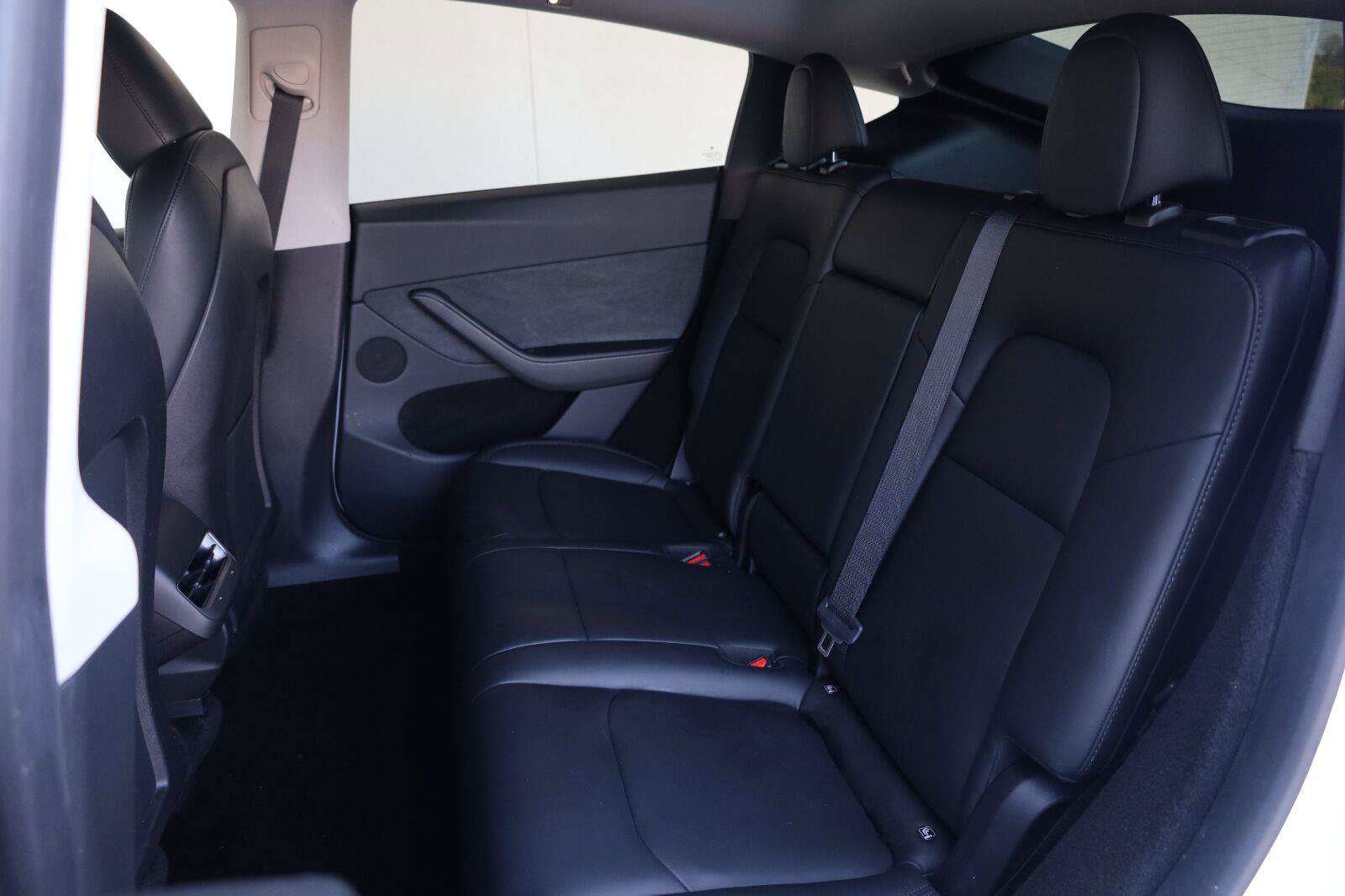 Used 2023 Tesla Model Y Long Range AWD/4WD image 20
