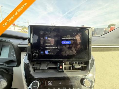 Used 2023 Toyota Corolla LE FWD image 16