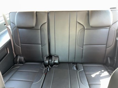 Used 2019 GMC Yukon XL Denali w/ Open Road Package AWD/4WD image 21