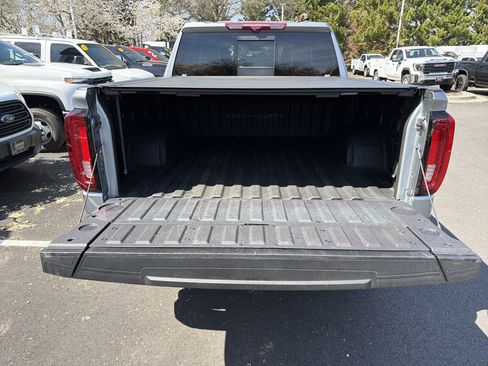 Used 2024 GMC Sierra 1500 AT4X AWD/4WD image 32