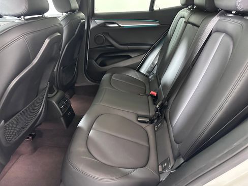 Used 2023 BMW X2 sDrive28i w/ M Sport Package image 12