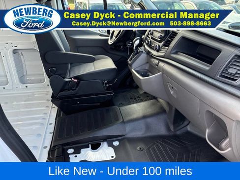 Used 2024 Ford Transit 250 Low Roof RWD image 22