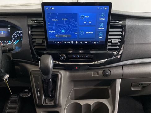 Used 2023 Ford Transit 350 XLT image 24