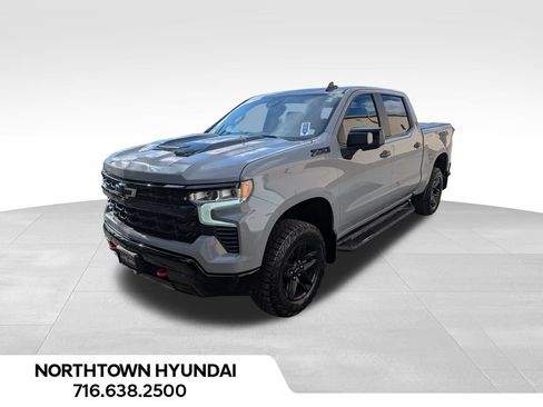 Used 2024 Chevrolet Silverado 1500 LT Trail Boss w/ LT Trail Boss Premium Package AWD/4WD image 1