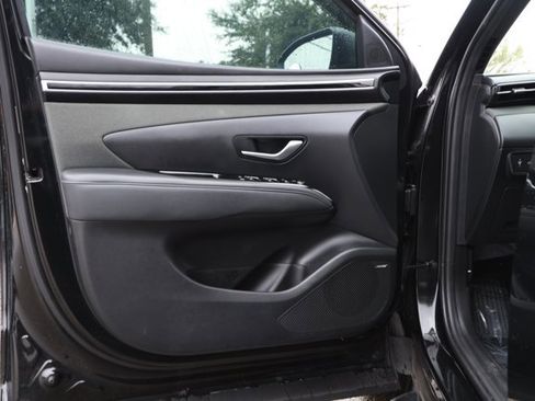 Used 2023 Hyundai Santa Cruz Limited image 25