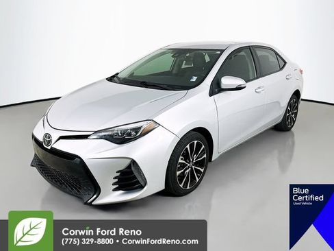 Used 2019 Toyota Corolla SE FWD image 3