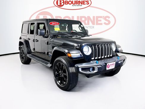 Used 2022 Jeep Wrangler Unlimited Sahara w/ Cold Weather Group image 1