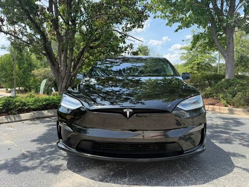 Used 2023 Tesla Model X AWD/4WD image 3