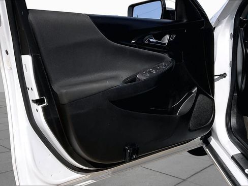 Used 2018 Chevrolet Malibu LT FWD image 22