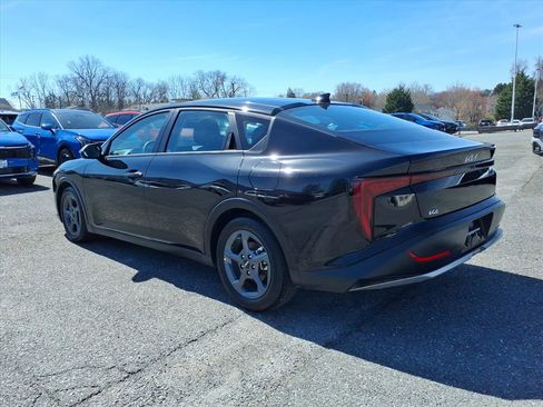 Used 2025 Kia K4 FWD image 6