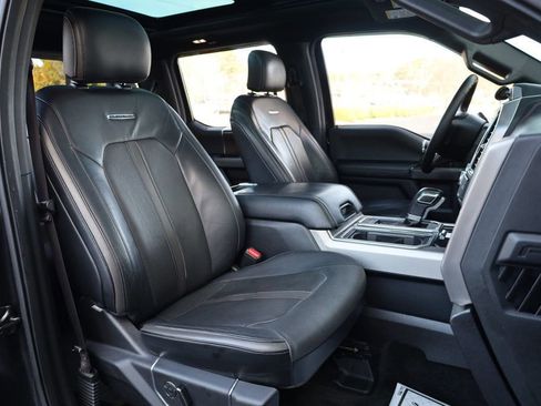 Used 2015 Ford F150 Platinum w/ Equipment Group 701A Luxury image 22