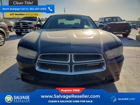 Used 2014 Dodge Charger SE w/ Connectivity Group image 7