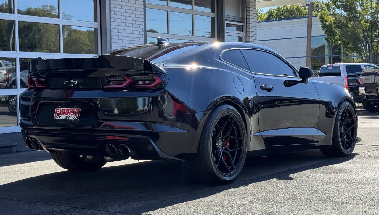 Used 2020 Chevrolet Camaro SS RWD image 3