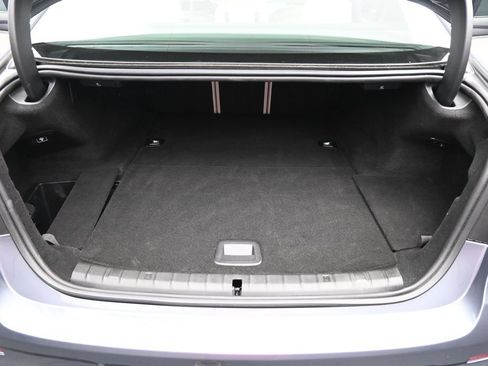Used 2022 BMW 530e w/ Convenience Package RWD image 18