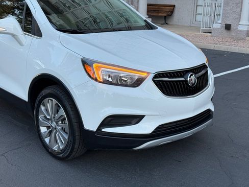 Used 2018 Buick Encore Preferred image 6