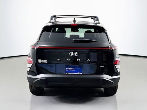 Used 2024 Hyundai Kona SEL image 7