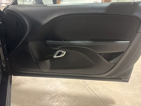 Used 2022 Dodge Challenger GT image 9