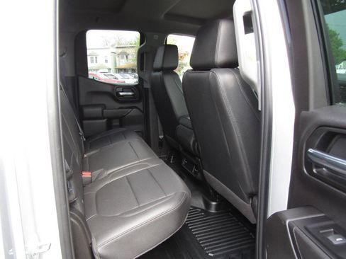 Used 2022 Chevrolet Silverado 1500 W/T w/ WT Value Package AWD/4WD image 24