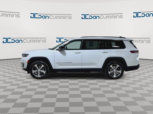 Used 2023 Jeep Grand Cherokee L Limited w/ Trailer Tow Group (B) AWD/4WD image 5