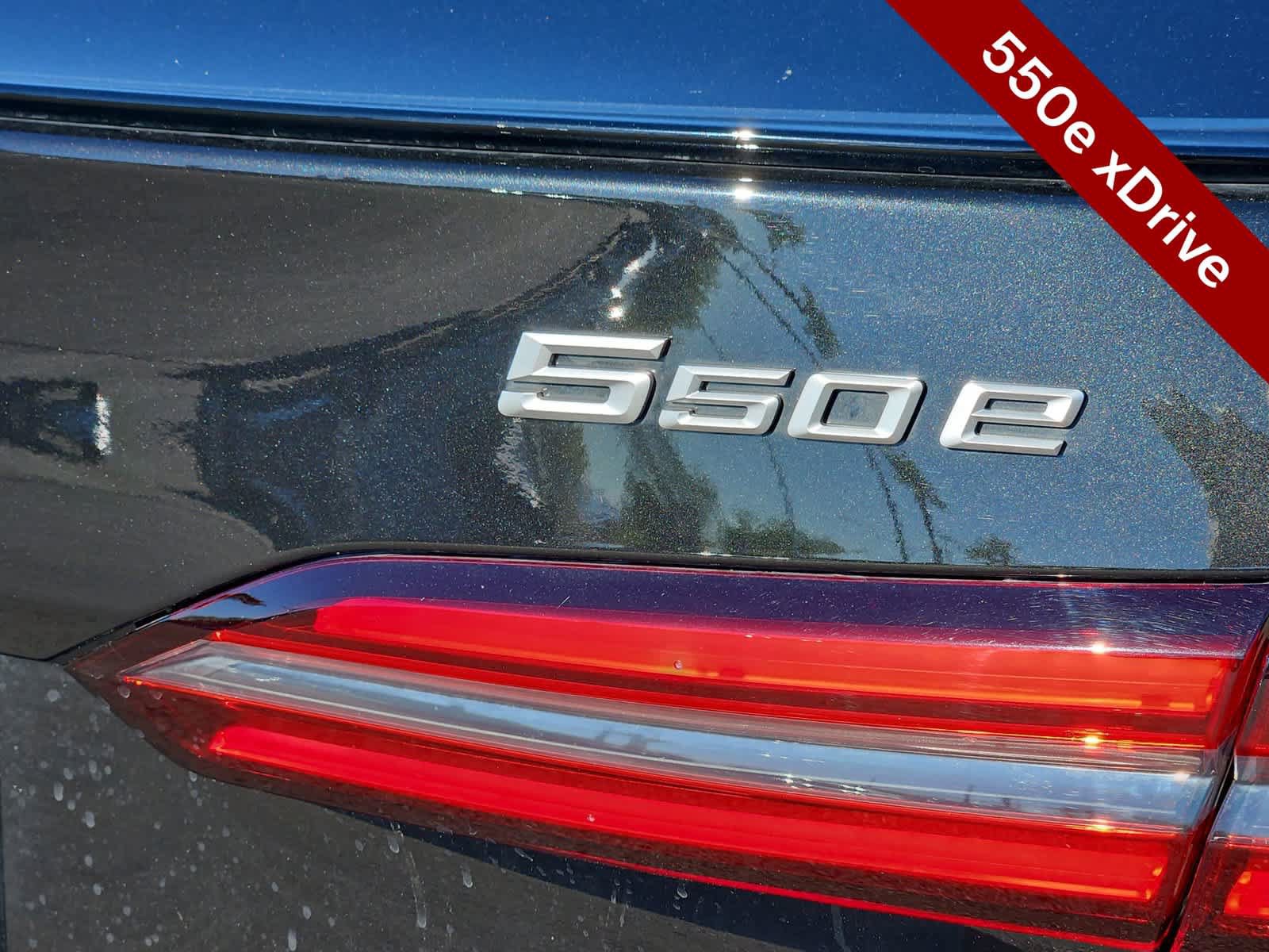 Used 2026 BMW 550e xDrive w/ Executive Package AWD/4WD image 11