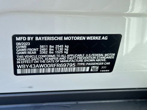 Certified 2024 BMW i4 eDrive35 w/ Premium Package RWD image 18