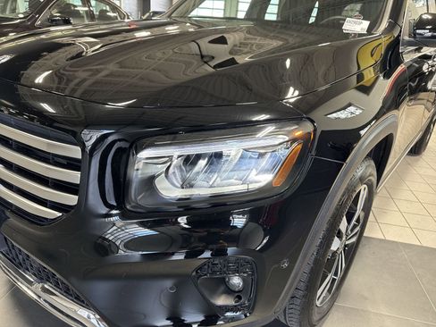 Used 2025 Mercedes-Benz GLB 250 image 33